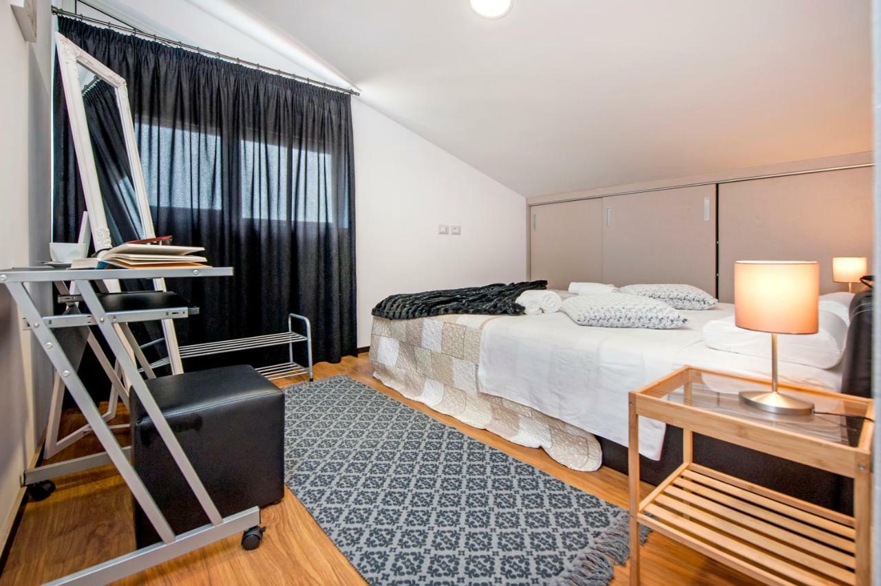 Lakovich Sea View Apartments Ρόβινι Εξωτερικό φωτογραφία