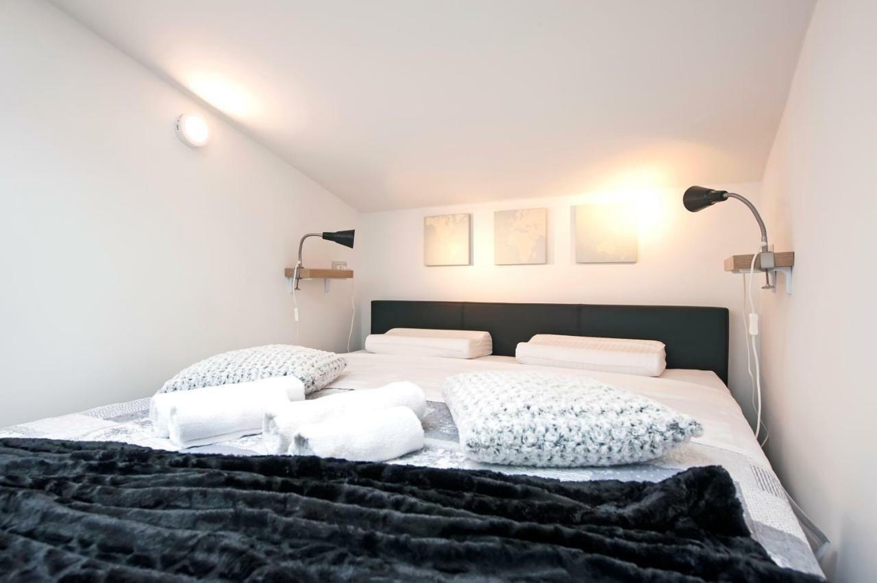 Lakovich Sea View Apartments Ρόβινι Εξωτερικό φωτογραφία