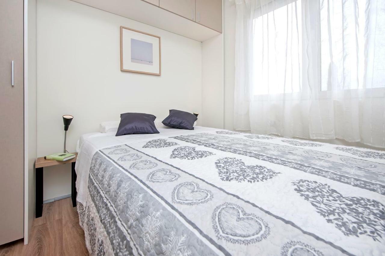 Lakovich Sea View Apartments Ρόβινι Εξωτερικό φωτογραφία