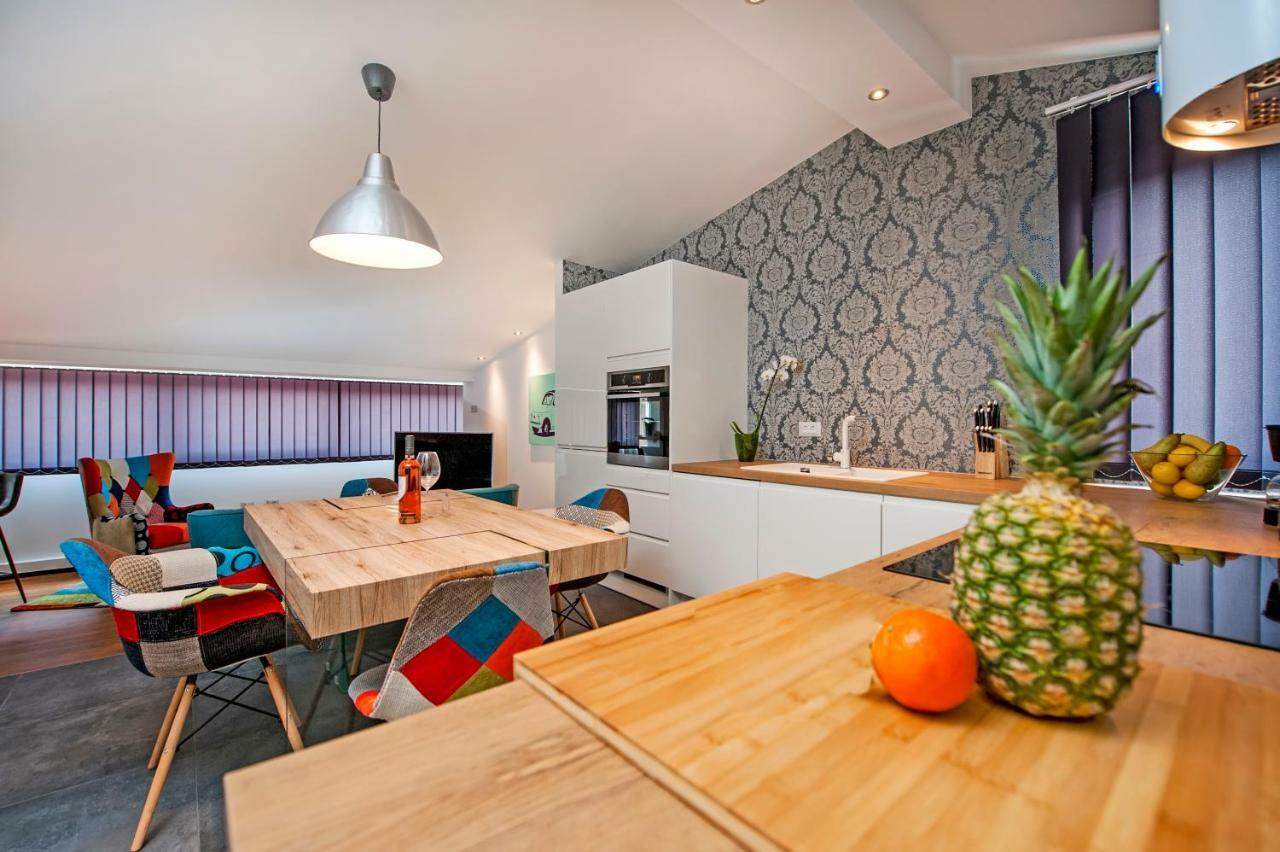 Lakovich Sea View Apartments Ρόβινι Εξωτερικό φωτογραφία