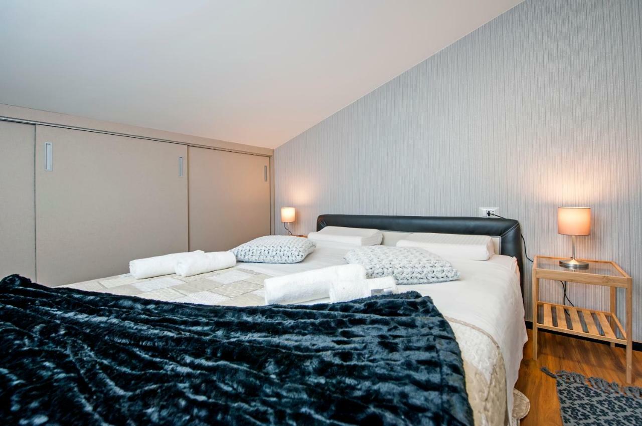 Lakovich Sea View Apartments Ρόβινι Εξωτερικό φωτογραφία