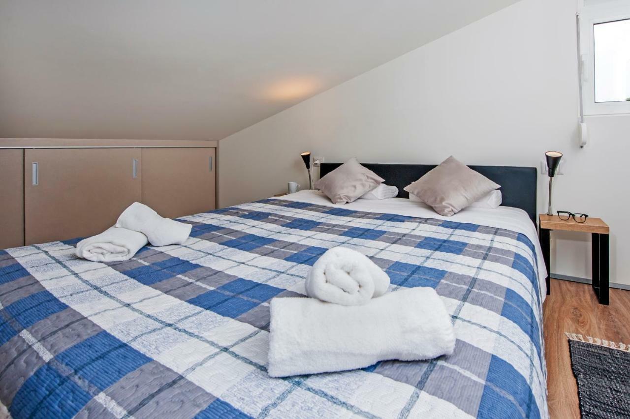 Lakovich Sea View Apartments Ρόβινι Εξωτερικό φωτογραφία