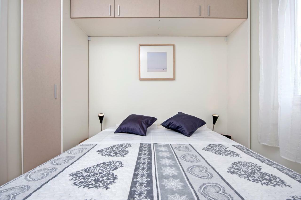 Lakovich Sea View Apartments Ρόβινι Εξωτερικό φωτογραφία