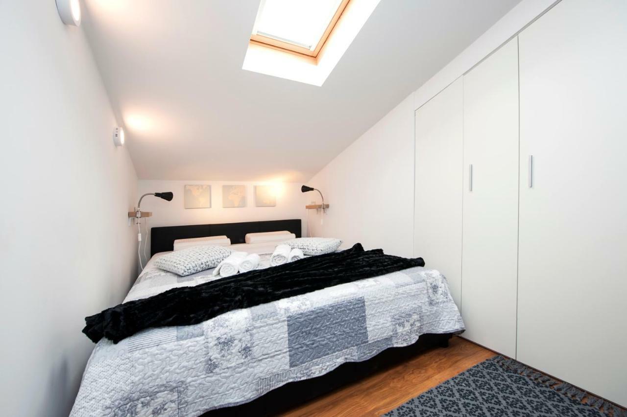 Lakovich Sea View Apartments Ρόβινι Εξωτερικό φωτογραφία