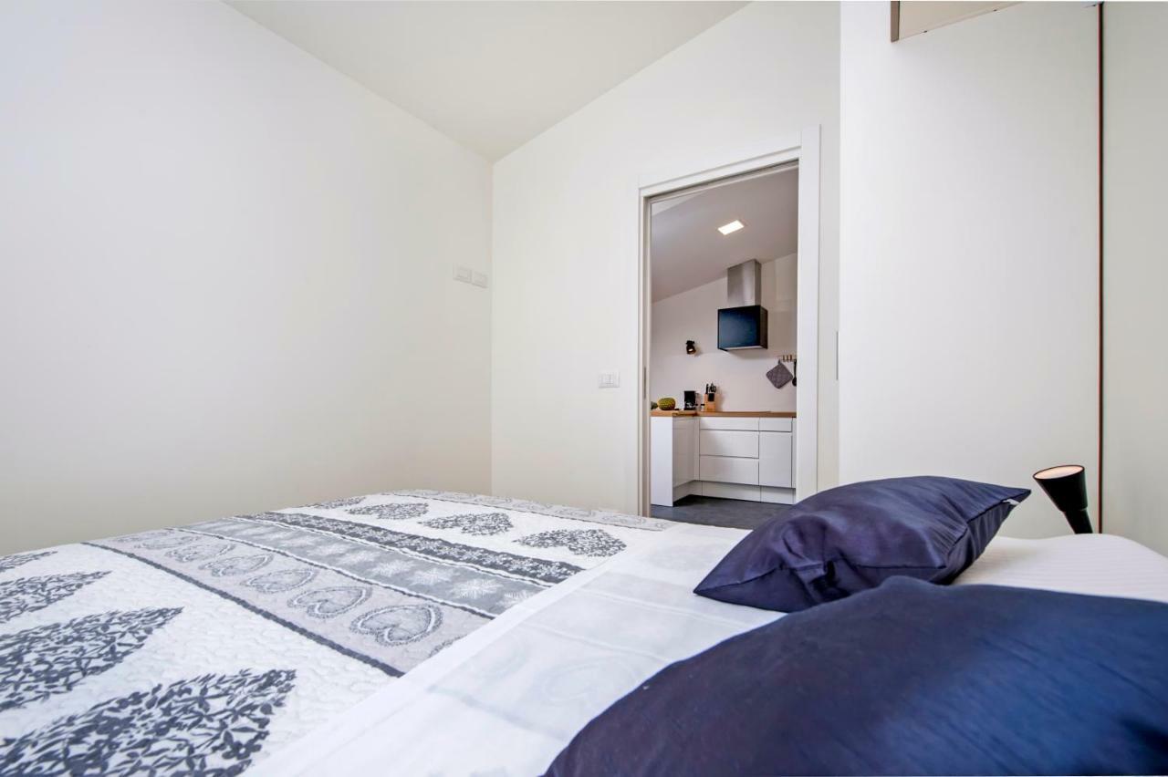 Lakovich Sea View Apartments Ρόβινι Εξωτερικό φωτογραφία